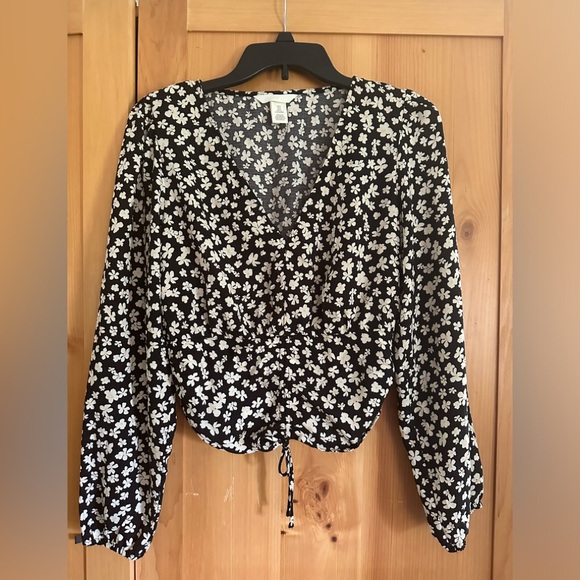 H&M floral long sleeve cinched front top size small - Picture 1 of 5